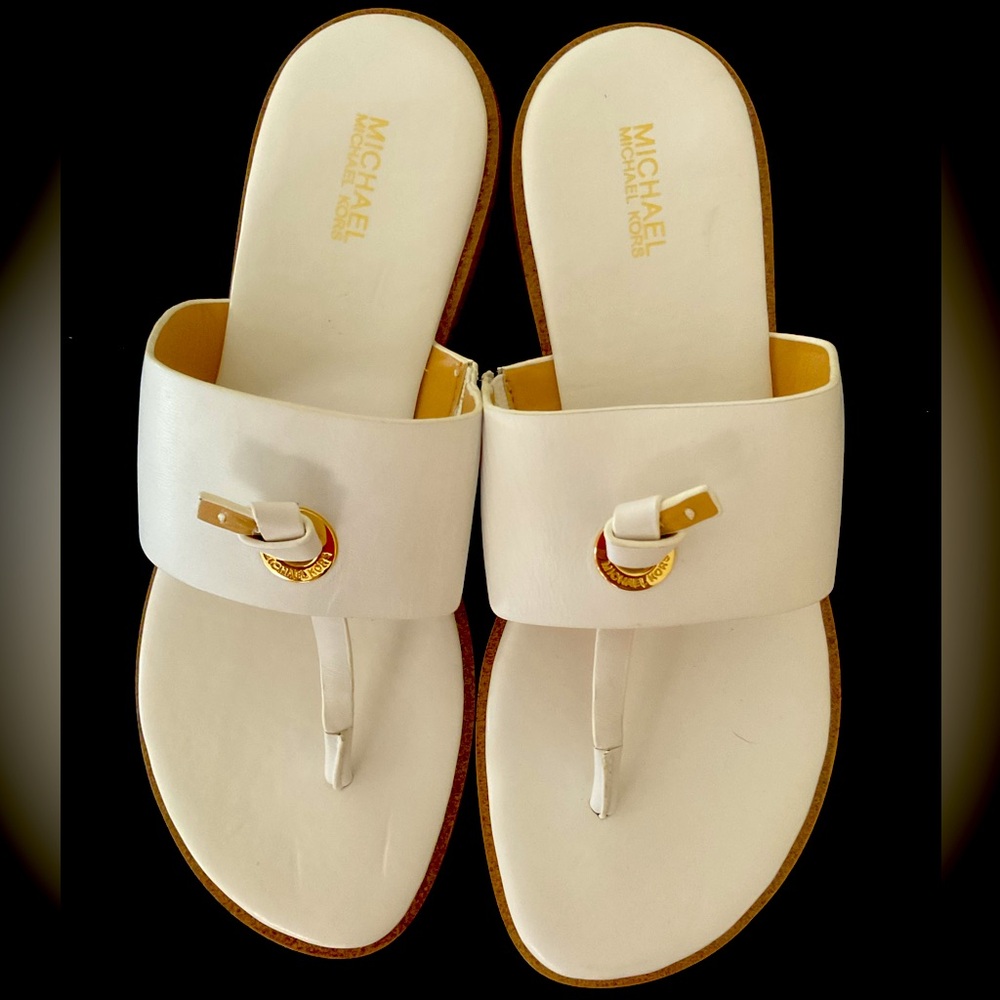 NWOT Michael Kors Cindy Sandals